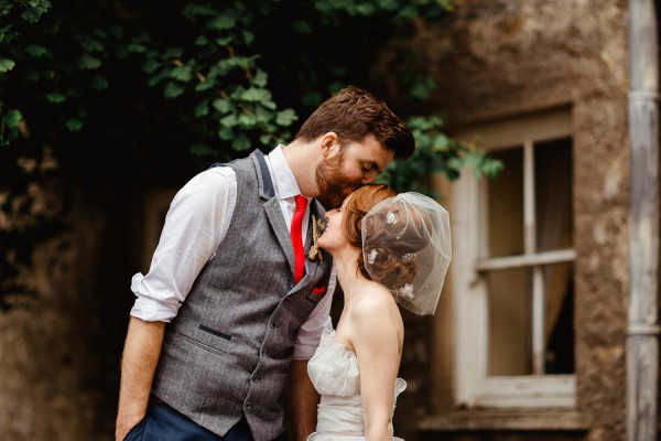 sweet-vintage-inspired-irish-wedding-at-springfort-hall-36-600x400 